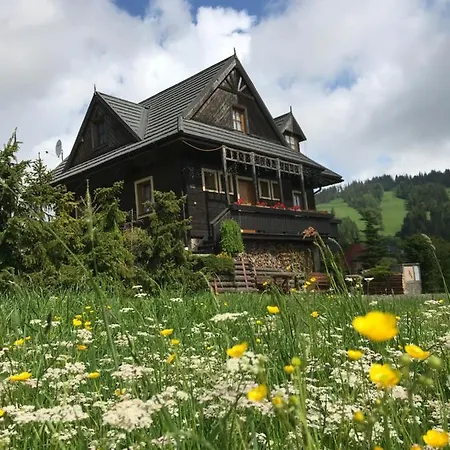 681 Villa *