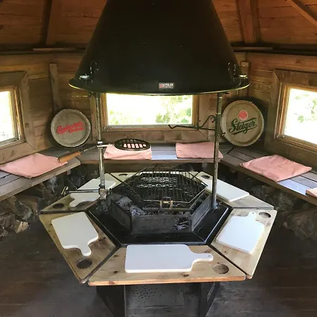 681 Villa